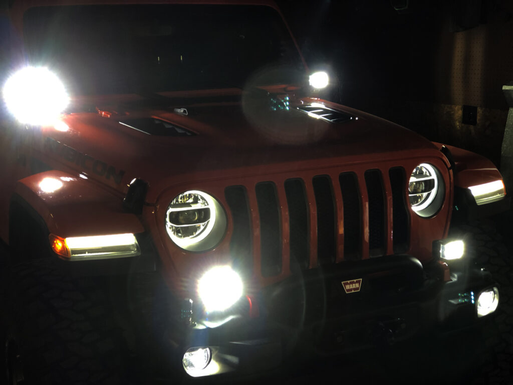 2018 Jeep Wrangler Rubicon with aftermarket LED off-road and accent lights. 